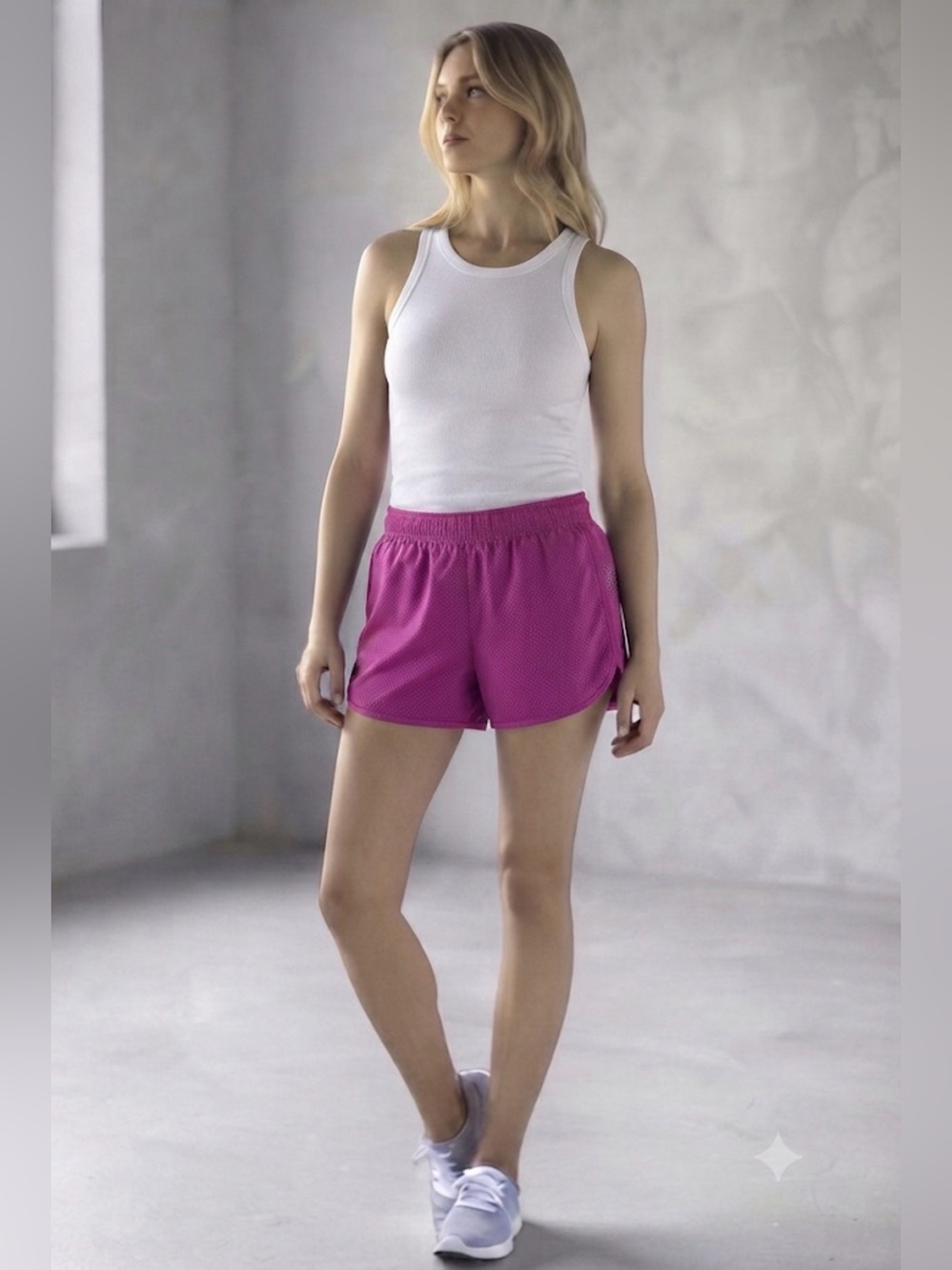 Mix&Co - Size XXL - Athletic Mesh Shorts - Magenta with Orange Trim
